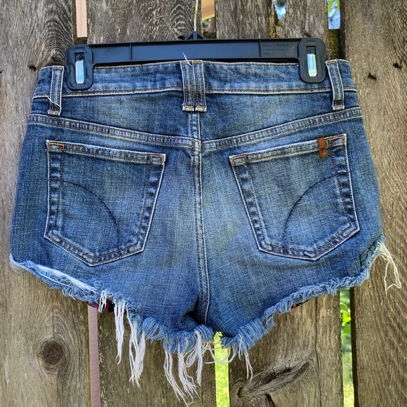 Joe’s Jeans Denim Shorts - Picture 2 of 4